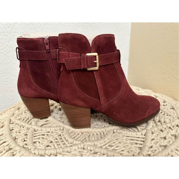 Diba Sleek Burgundy Ankle Bootie With Buckle Size 7.5 New - Picture 4 of 5